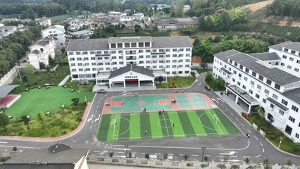 勞動(dòng)最光榮丨北緯27°勞動(dòng)培訓(xùn)基地游樂(lè)園服務(wù)